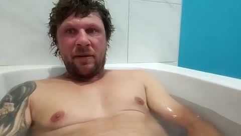 Scruff2022 online show from September 30, 2025, 9:53 pm