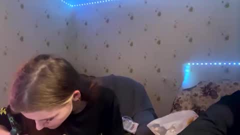 sdddisk online show from December 21, 2024, 6:02 pm