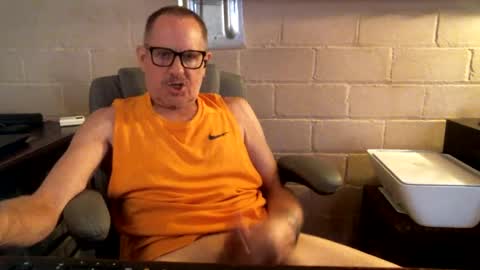 Snapshot of sdh69 chatting on September 15, 2025, 5:13 pm eating pussy sucking dick online show from September 15, 2025, 5:13 pm