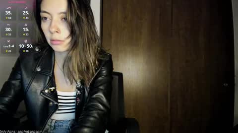 Aria Independent model online show from September 13, 2025, 11:26 pm