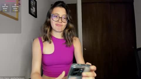 Aria Independent model online show from November 7, 2025, 12:10 am