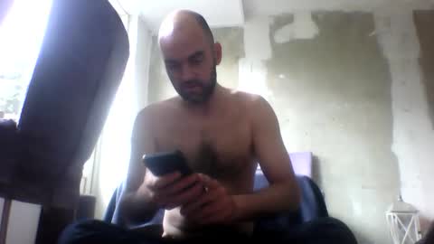 Sean online show from May 10, 2026, 10:42 am