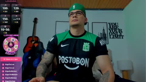 Sean Carrera online show from December 12, 2024, 7:59 pm