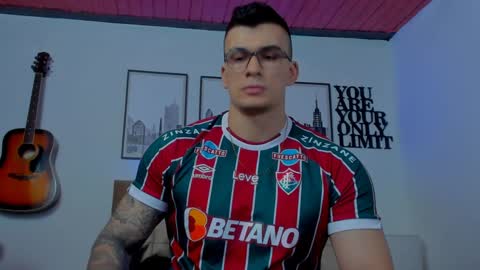 Sean Carrera online show from January 7, 2025, 9:35 pm