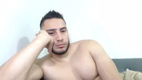 seank_noszka online show from November 14, 2025, 9:13 pm