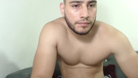 seank_noszka online show from December 4, 2025, 3:32 pm