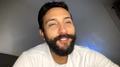 Sean pablo Sanz online show from February 2, 2026, 1:26 am