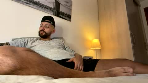 Snapshot of seanpablosanz chatting on May 31, 2026, 2:02 pm Sean pablo Sanz online show from May 31, 2026, 2:02 pm