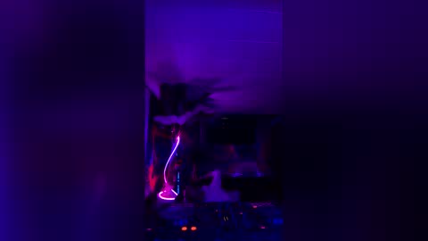 seanplushouse online show from March 6, 2026, 5:15 am