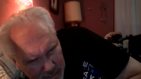 Snapshot of seanstiffy3916 chatting on December 23, 2025, 2:42 am seanstiffy3916 online show from December 23, 2025, 2:42 am