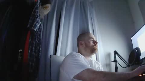 Snapshot of seanv24 chatting on January 16, 2026, 3:32 am seanv26 online show from January 16, 2026, 3:32 am