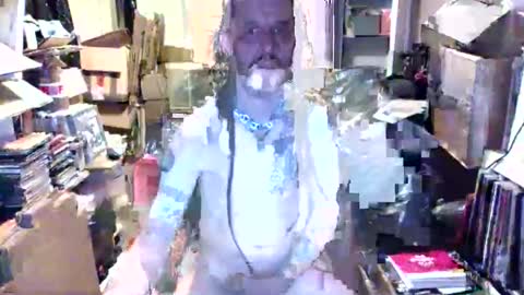 Snapshot of seasidesteve71 chatting on January 19, 2026, 12:14 am seasidesteve71 online show from January 19, 2026, 12:14 am