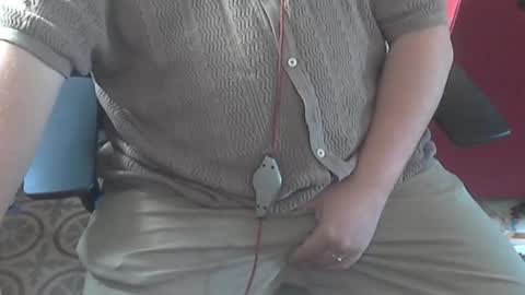 Snapshot of seathrough chatting on September 29, 2025, 3:50 pm Falco J online show from September 29, 2025, 3:50 pm