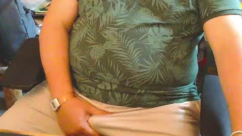 Falco J online show from July 30, 2026, 6:23 am