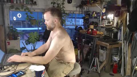 Seattlemanwhore online show from September 24, 2025, 2:20 pm