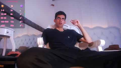 sebalexis7 online show from December 3, 2025, 3:14 am