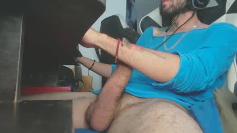 sebas21cm1 online show from February 21, 2025, 3:32 pm