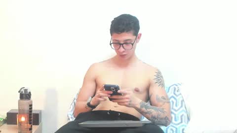 SEBASTIAN online show from March 17, 2026, 8:01 pm