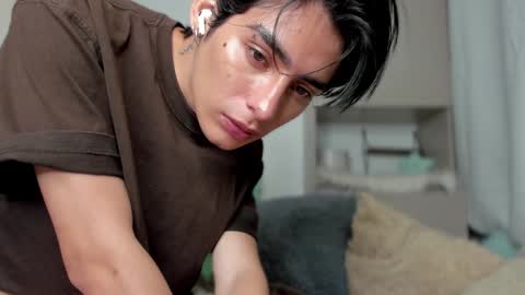 sebastian online show from January 27, 2025, 9:23 am