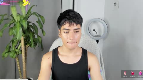 sebastian online show from December 5, 2025, 1:52 pm