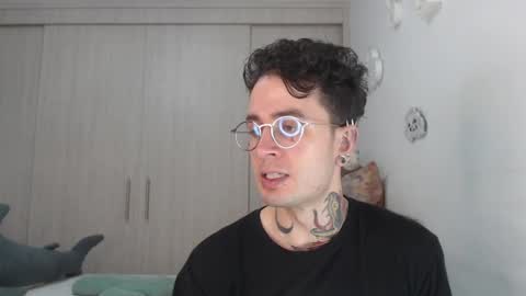 spityio instagram online show from December 11, 2024, 4:49 am