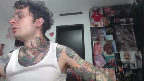 spityio instagram online show from October 19, 2025, 6:36 am