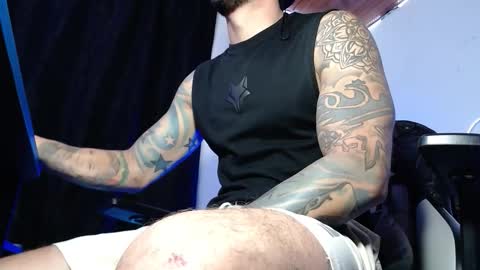 Sebastian online show from December 17, 2025, 10:10 am