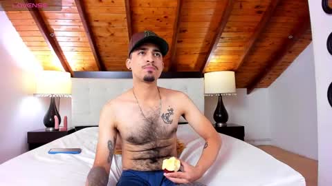 Snapshot of sebastian_berne chatting on February 15, 2025, 10:21 pm Sebastian Berne online show from February 15, 2025, 10:21 pm