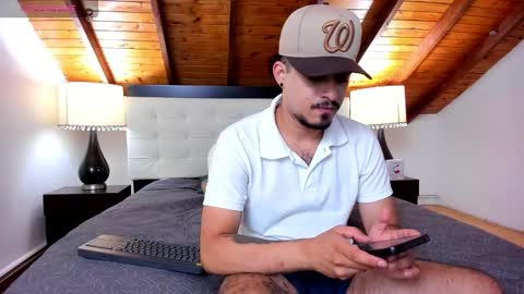 Snapshot of sebastian_berne chatting on November 14, 2025, 9:46 pm Sebastian Berne online show from November 14, 2025, 9:46 pm