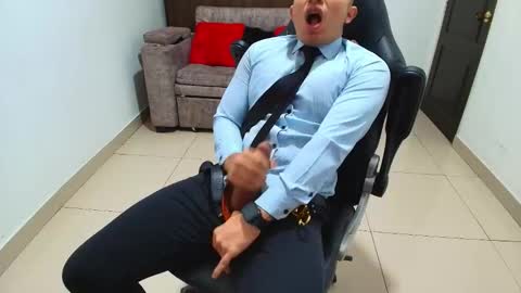 juan  sebastian online show from February 12, 2025, 1:37 pm