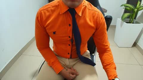 juan  sebastian online show from February 26, 2025, 12:25 pm