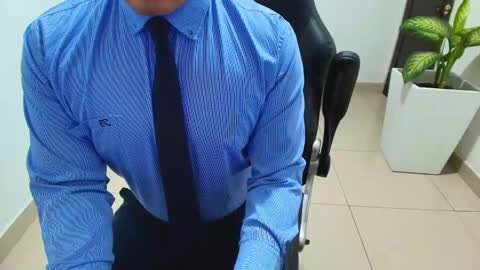 juan  sebastian online show from February 28, 2025, 7:56 pm