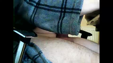 sebastianspalding450 online show from March 1, 2025, 10:55 am