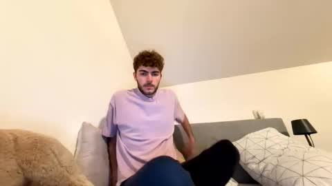 sebi787li online show from January 9, 2026, 5:15 pm