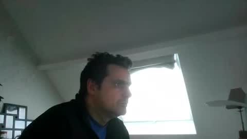 sebix9206 online show from January 18, 2026, 3:27 pm