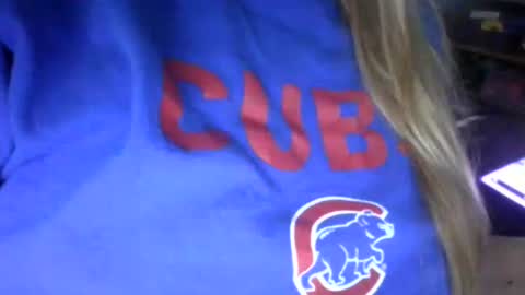 Sunny online show from November 12, 2025, 5:24 pm