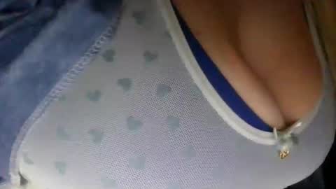 Sunny online show from April 21, 2026, 1:42 am