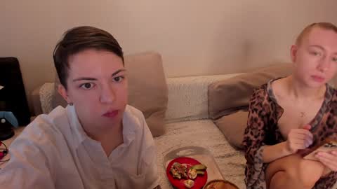 Amanda and  pair in a real life we love each other but can play with you online show from January 23, 2025, 7:32 am