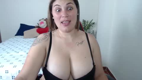 Secret Bella online show from May 8, 2026, 11:26 am