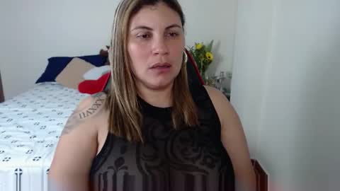 Secret Bella online show from May 11, 2026, 9:59 am