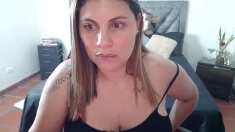 Secret Bella online show from June 4, 2026, 11:27 am