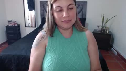 Secret Bella online show from June 8, 2026, 11:54 am