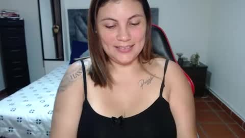 Secret Bella online show from August 5, 2026, 11:57 am