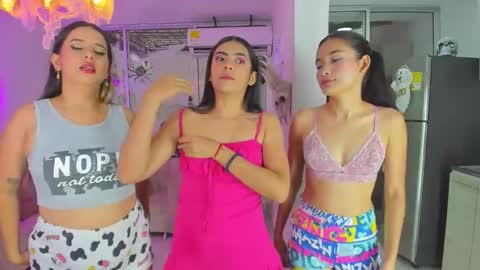 NIKOL online show from September 24, 2025, 9:51 pm