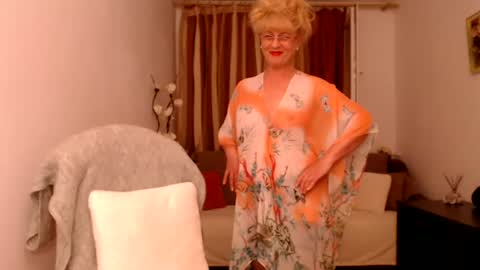 SecretRosemary online show from July 4, 2026, 6:25 pm