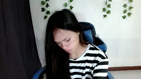 seducive_allea online show from November 3, 2025, 12:02 am