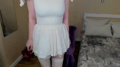 Snapshot of seductive_foxy_ chatting on June 13, 2026, 1:53 pm seductive_foxy_ online show from June 13, 2026, 1:53 pm