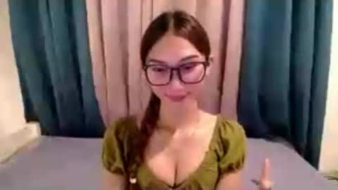 Snapshot of seductive_kimxxx chatting on July 12, 2026, 5:09 am your miss universe kim online show from July 12, 2026, 5:09 am