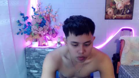 Snapshot of seductive_maxxx chatting on May 30, 2026, 8:11 am Max online show from May 30, 2026, 8:11 am