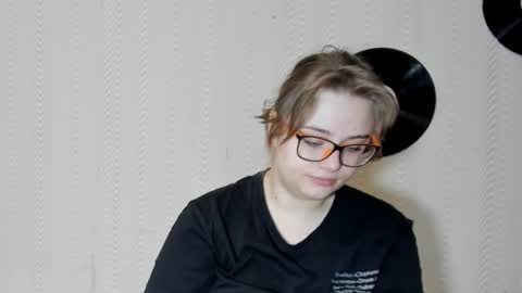 seductive_she_wolf online show from February 23, 2026, 5:21 pm